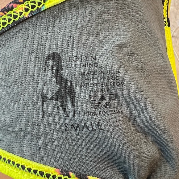 Jolyn Triangle Top - Picture 2 of 2